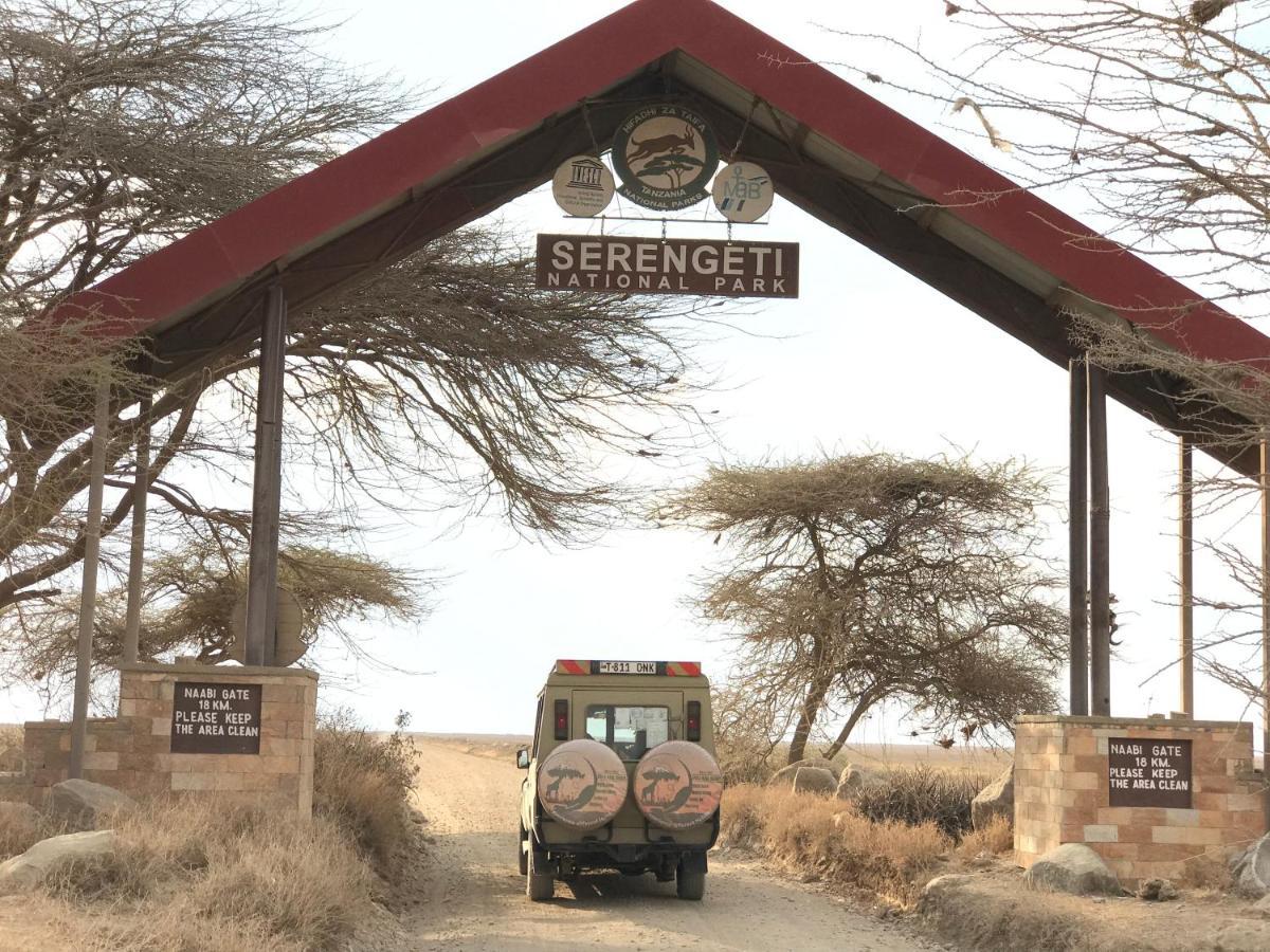 Arusha Holiday Safari Hotel Exterior photo