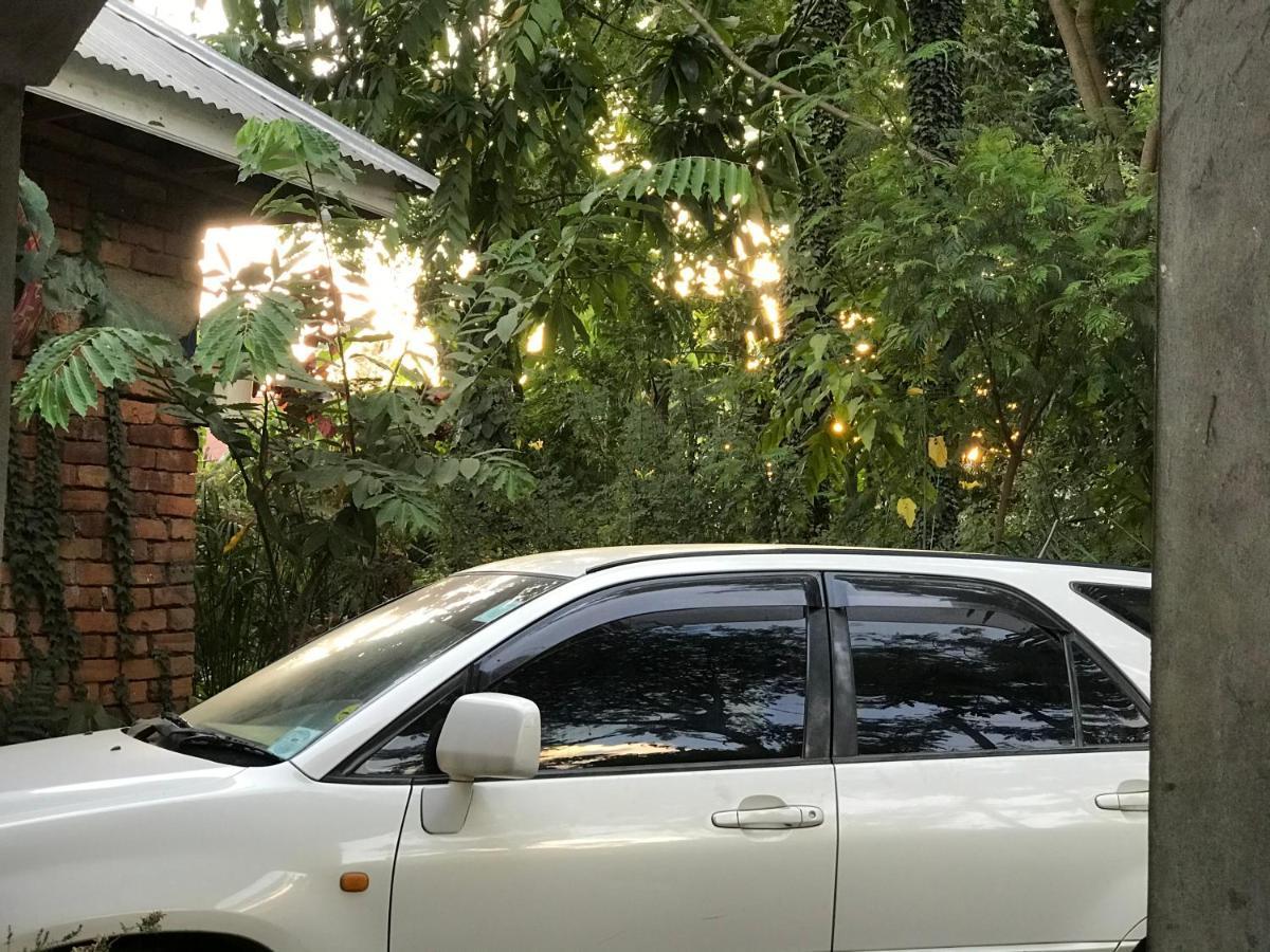 Arusha Holiday Safari Hotel Exterior photo